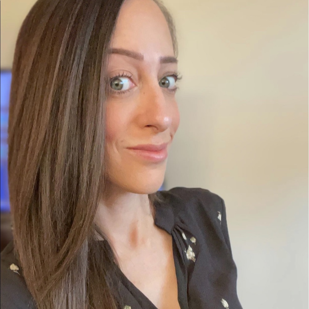 Meet your Posher, Marissa